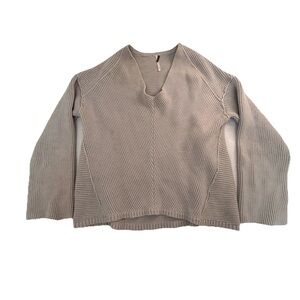 Free People Women's V-Neck Sweater in Light Gray